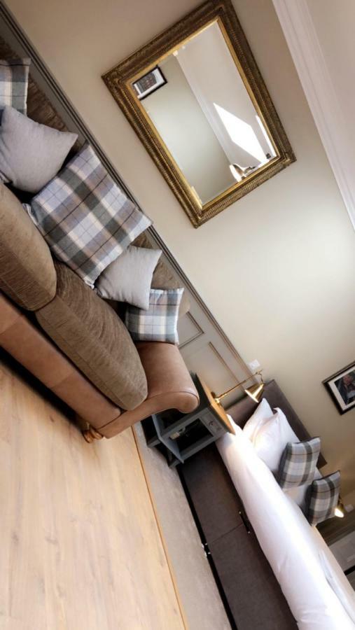 The Huntingdon Bed & Breakfast Dumfries Exterior photo